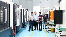 “不忘初心，創造創新”香洲區科工信局領導蒞臨靈科助力科研新高度