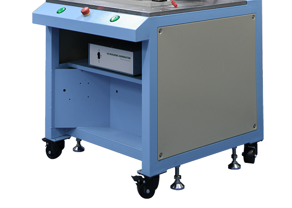 靈科L4000Advanced右側(cè)面3