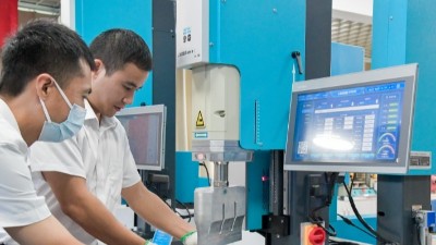 兩次賭注，讓靈科超聲波硬剛歐美巨頭，成為<i style='color:red'>全球第一</i>