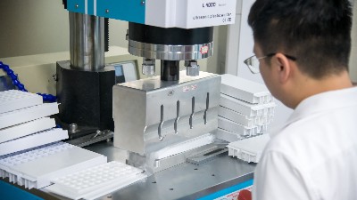 <i style='color:red'>telsonic</i>泰索迡克USP Press超聲波焊接機常見故障與維修