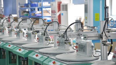 超聲波焊接機(jī)在牛奶盒焊接的應(yīng)用說明