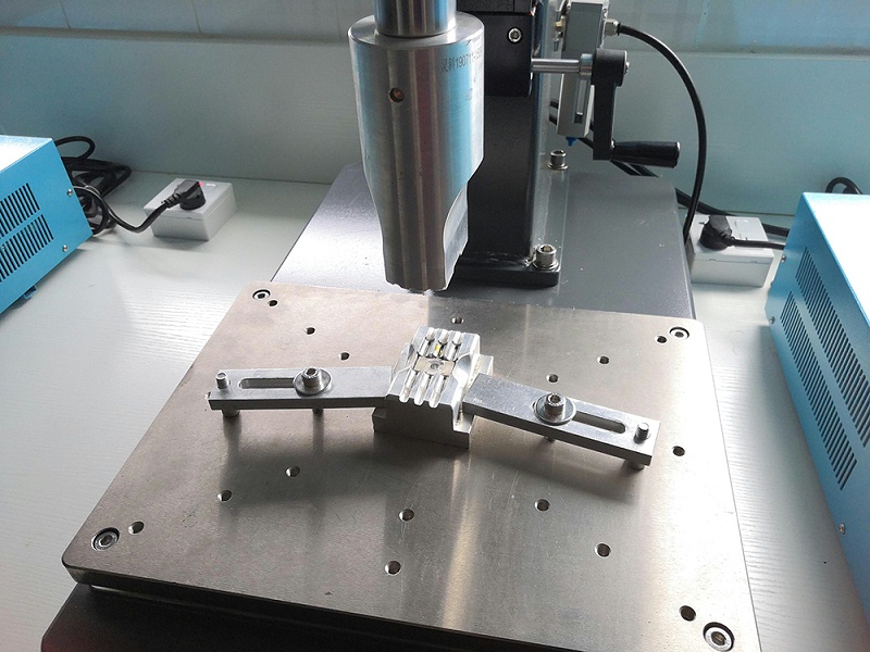 超聲波塑焊機(jī)底模