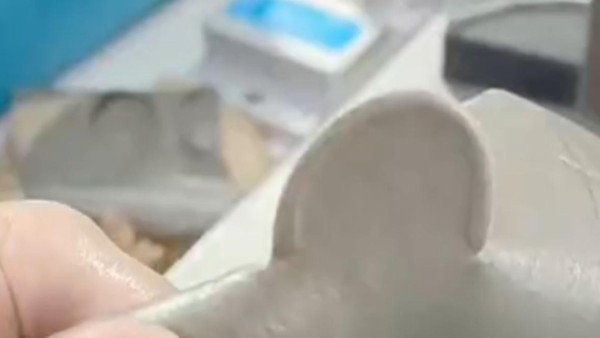 靈科超聲波-牛皮<i style='color:red'>布料焊接</i>