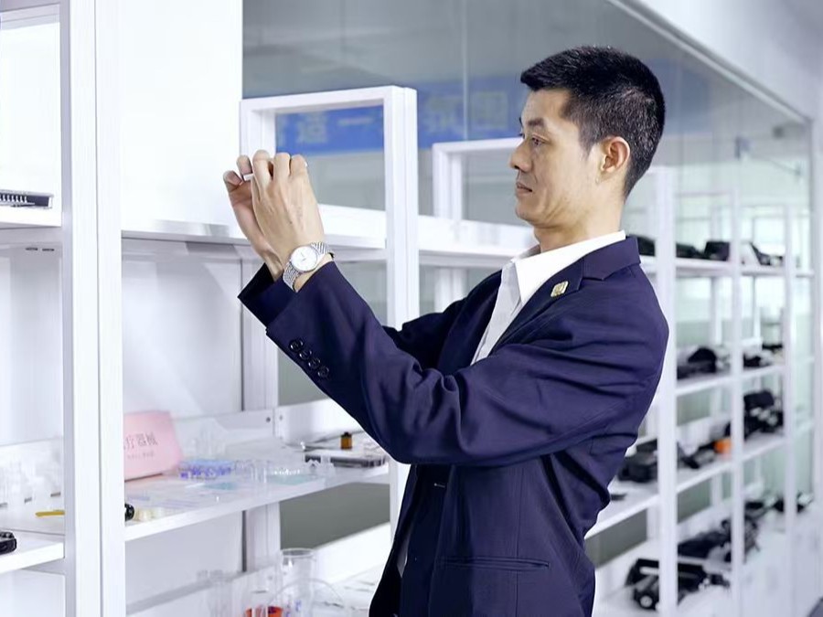 超聲波焊接機品牌推薦：從高端技術到高性價比的全方位選擇