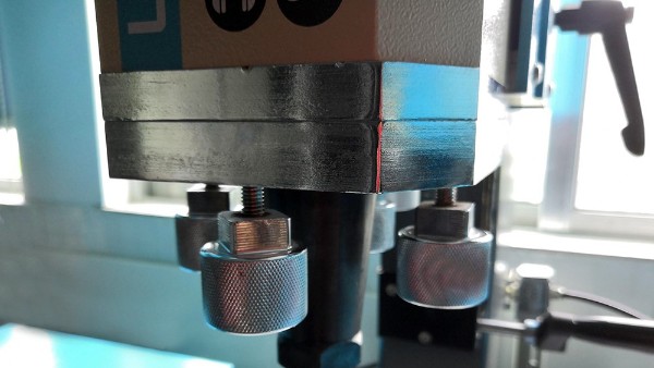 東莞“超聲波焊接機”焊接后產品出現錯位怎么辦？