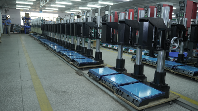 靈科超聲波焊接：硒鼓倉蓋精密焊接的技術革新